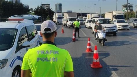 İ­s­t­a­n­b­u­l­’­d­a­ ­p­a­z­a­r­ ­g­ü­n­ü­ ­b­a­z­ı­ ­y­o­l­l­a­r­ ­k­a­p­a­l­ı­ ­o­l­a­c­a­k­